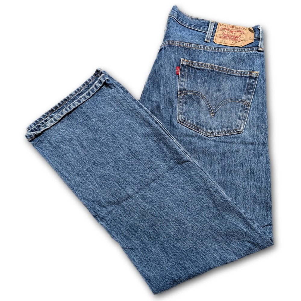 Levi's 501 Original Fit Mens Jeans Blue 40x32 Button Fly Denim Pockets Riveted